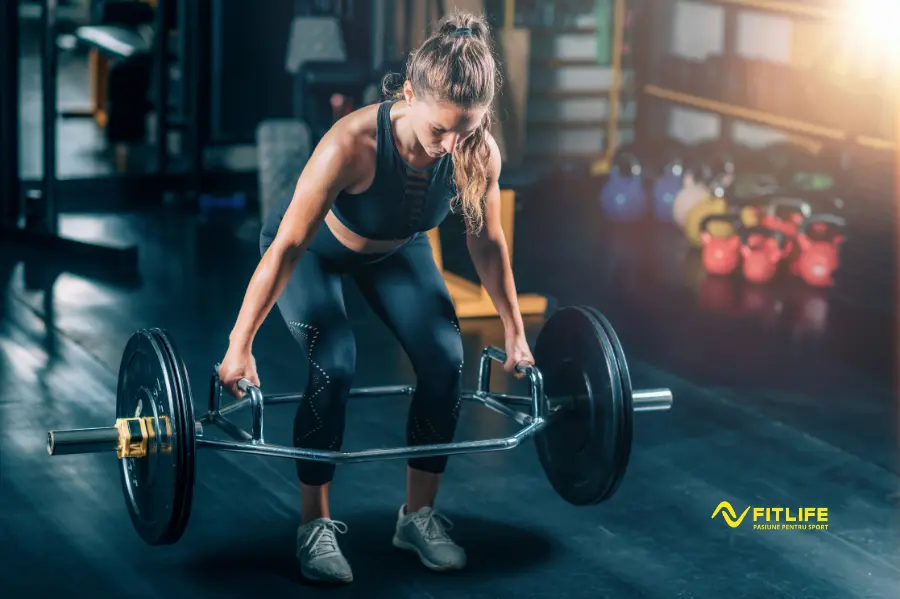 Top 5 exercitii cu HEX BAR – bara hexagonala cromata